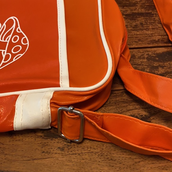 Amsterdam Life crossbody bag! NWT - Picture 4 of 7